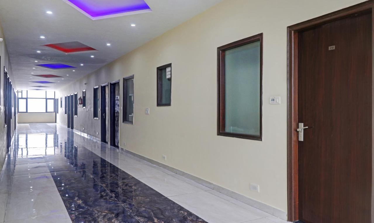 Hotel Albie Stay Inn Chandigarh Exterior photo